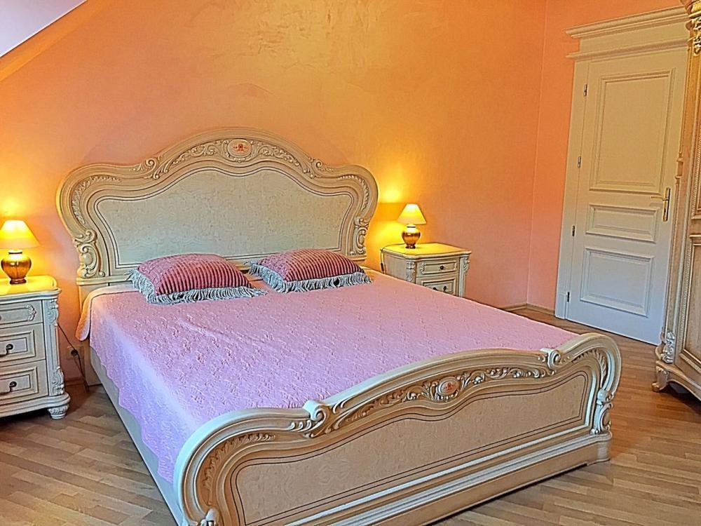 Lira 3 Apartments Karlovy Vary Exteriör bild